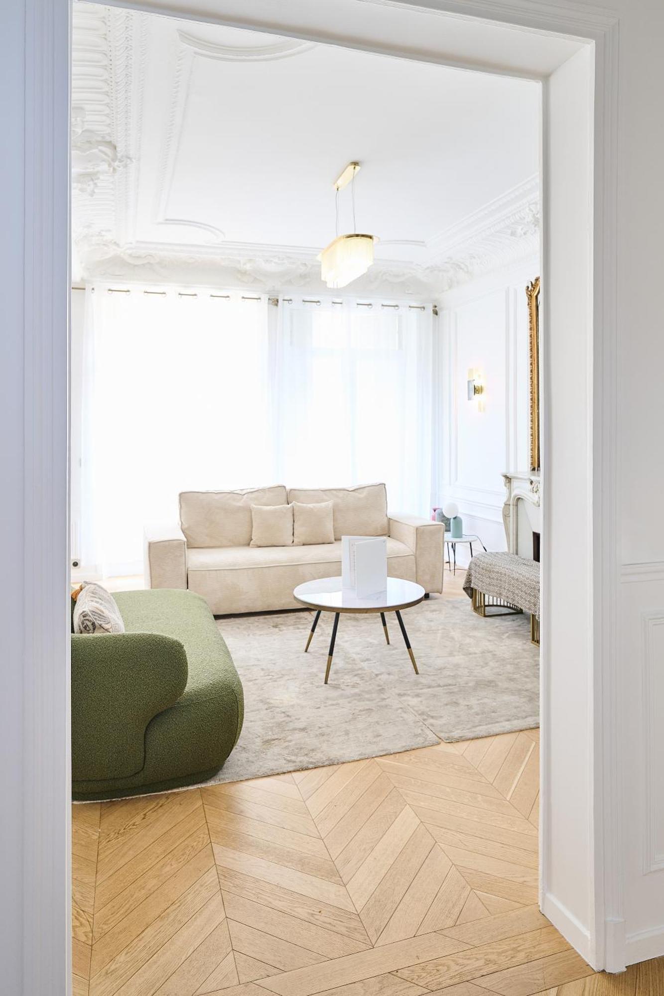 Champs Elysees!Montaigne, New Luxurious 6Pers Flat パリ エクステリア 写真